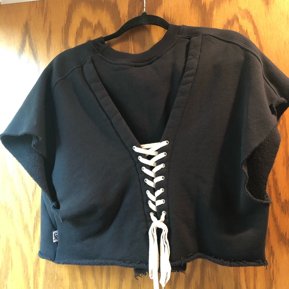 Good American crop sweatshirt